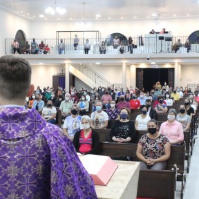 Paróquia de São Bento do Sul realiza Missas penitenciais de madrugada