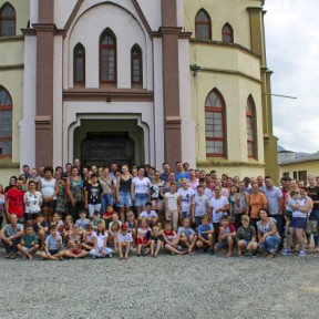 Paróquia Sagrado Coração de Jesus de Massaranduba realiza catequese familiar