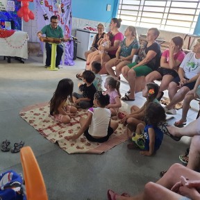Pastoral da Criança promove ações especiais de Natal no bairro Comasa