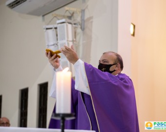 Padre Gilson Siqueira Alves - Paróquia São Paulo Apóstolo