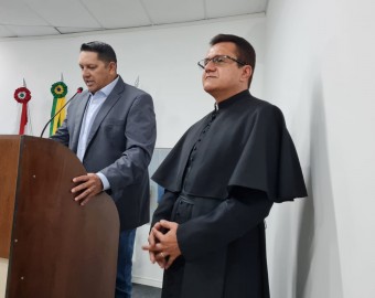 Menção honrosa padre Fred na Câmara de Vereadores de Barra Velha