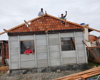 Casa reconstruída pela Carpintaria de São José