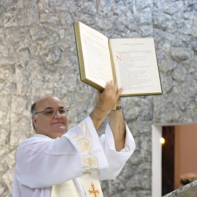 Padre Osmar Oliveira