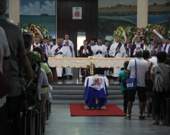 Missa de corpo presente padre Luiz Facchini | Fotos: Eduardo Schmitz e José Antônio