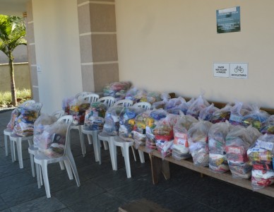 25 toneladas de alimentos são arrecadados pela Maratona da Solidariedade 