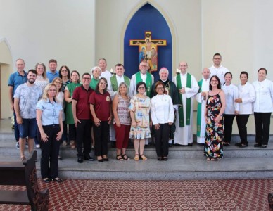 Coordenadores da Liturgia participam de reunião do Regional Sul 4