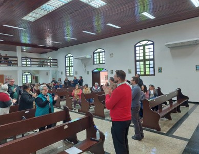 Grupo Bíblico de Reflexão realiza encontro em Barra Velha