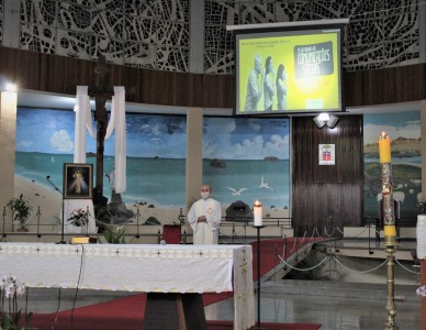 Padre Dulcio preside Missa pelo 54º Dia Mundial das Comunicações Sociais