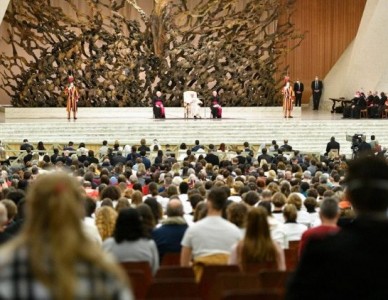 Papa convoca Dia de oração e jejum pela paz