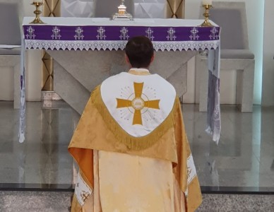 Paróquia Nossa Senhora da Medalha Milagrosa realiza Tarde de Espiritualidade Quaresmal em preparação à Páscoa